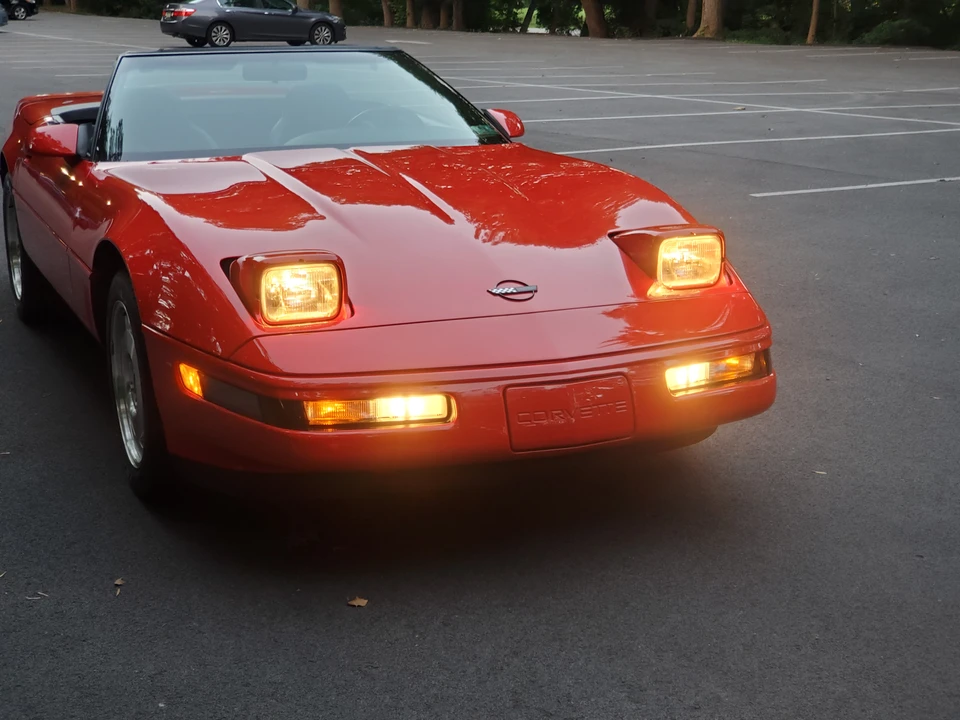 1995 Chevrolet Corvette C4 - Image 25 of 31
