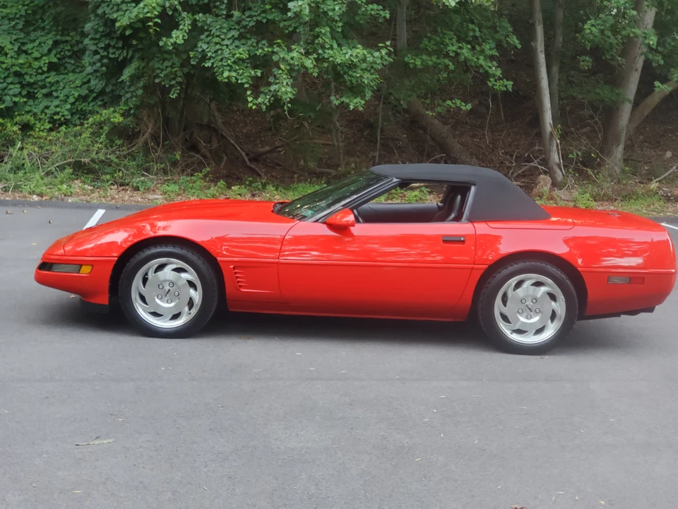 1995 Chevrolet Corvette C4 - Image 12 of 31