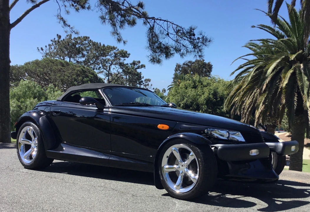 2000 Plymouth Prowler - Image 12 of 31