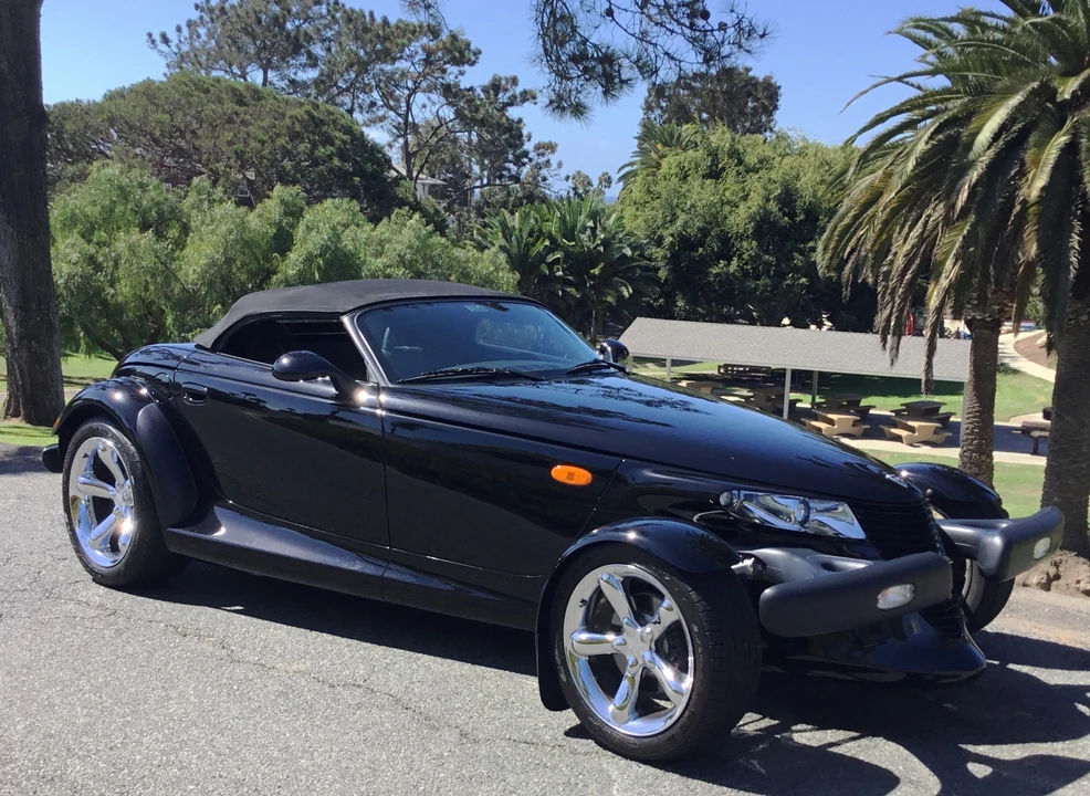 2000 Plymouth Prowler - Image 13 of 31