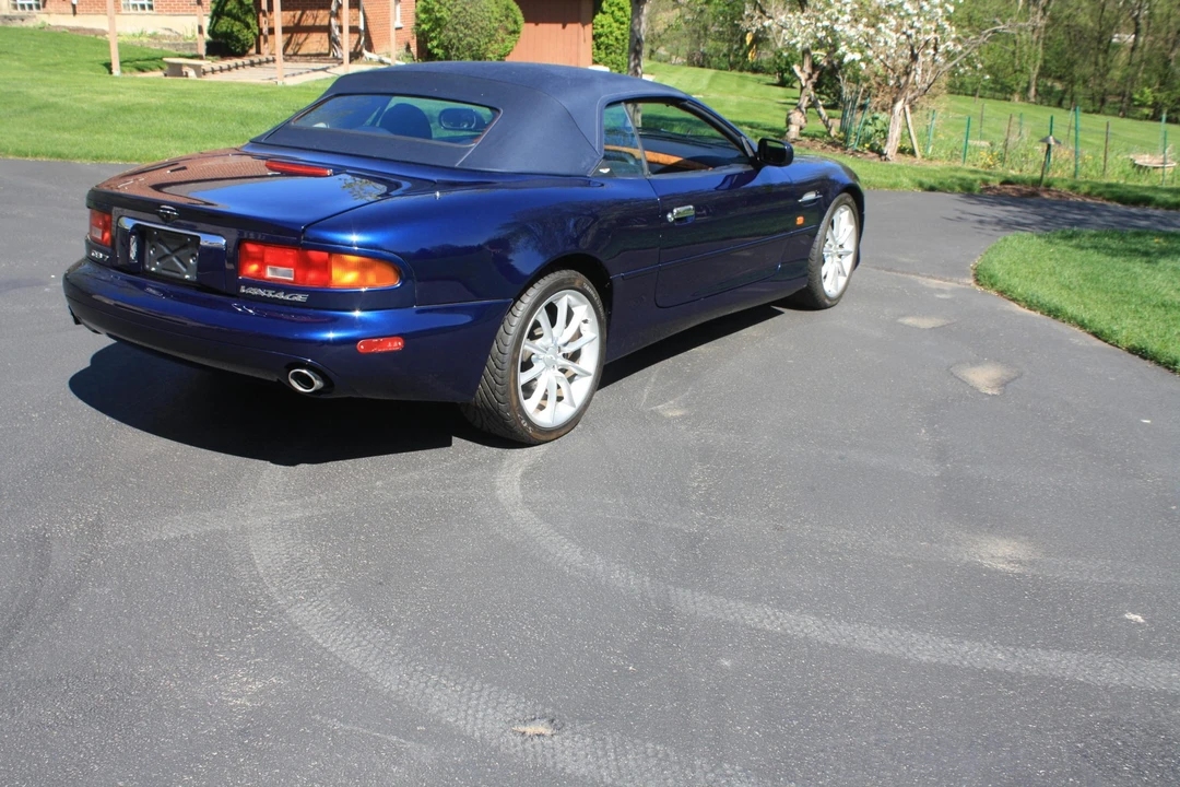 2002 Aston Martin DB7 Vantage - Image 8 of 31