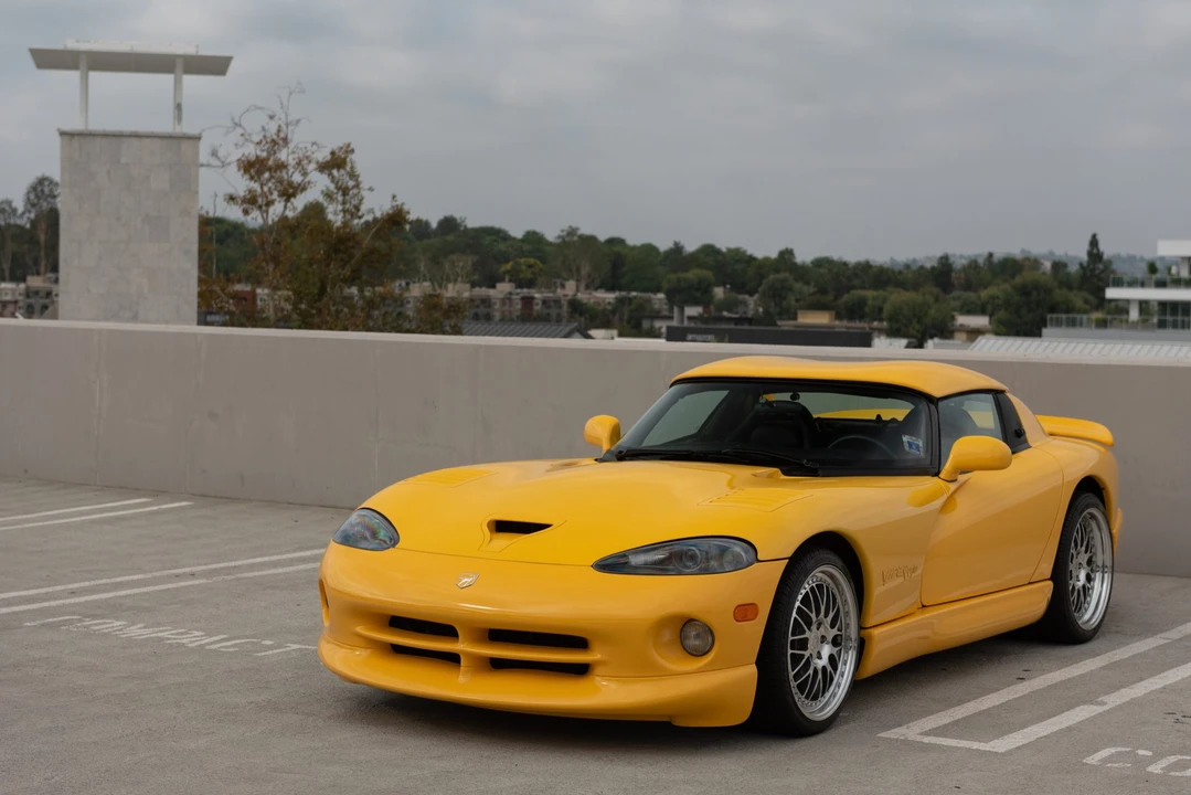 2002 Dodge Viper 2nd Gen - Image 6 of 31