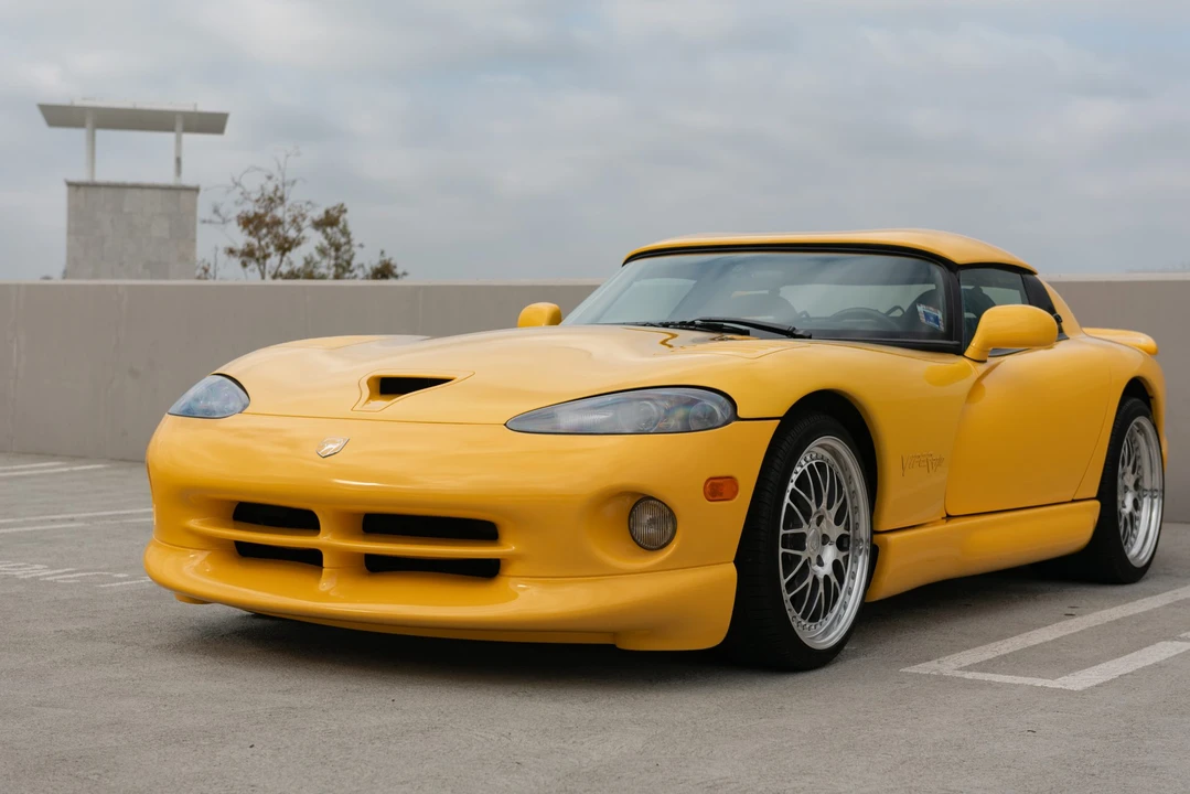 2002 Dodge Viper 2nd Gen - Image 9 of 31