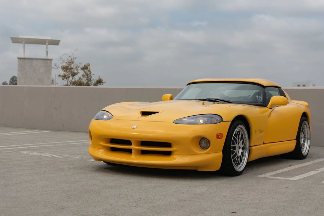 2002 Dodge Viper 2nd Gen - Image 3 of 31