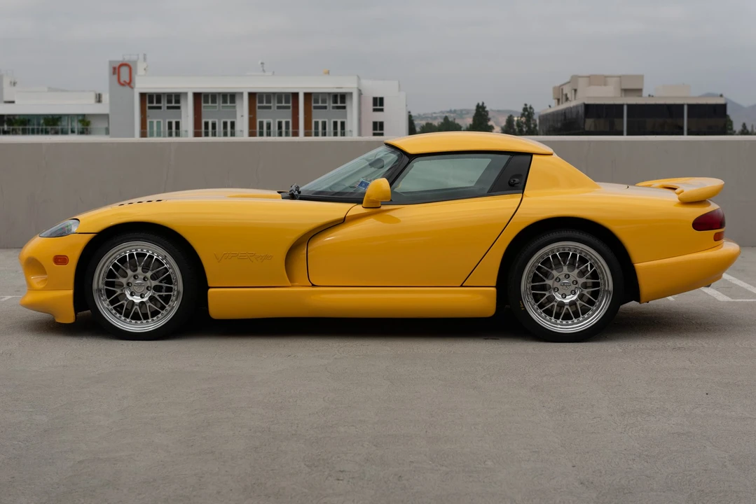 2002 Dodge Viper 2nd Gen - Image 31 of 31