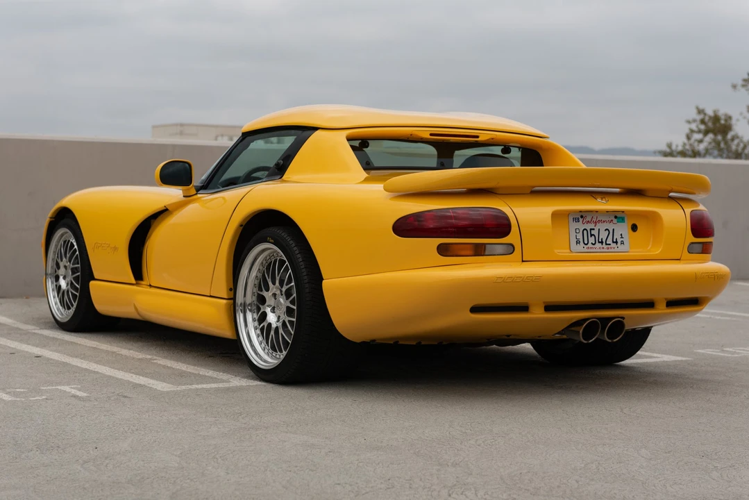 2002 Dodge Viper 2nd Gen - Image 29 of 31