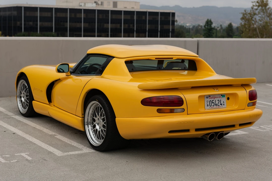2002 Dodge Viper 2nd Gen - Image 30 of 31
