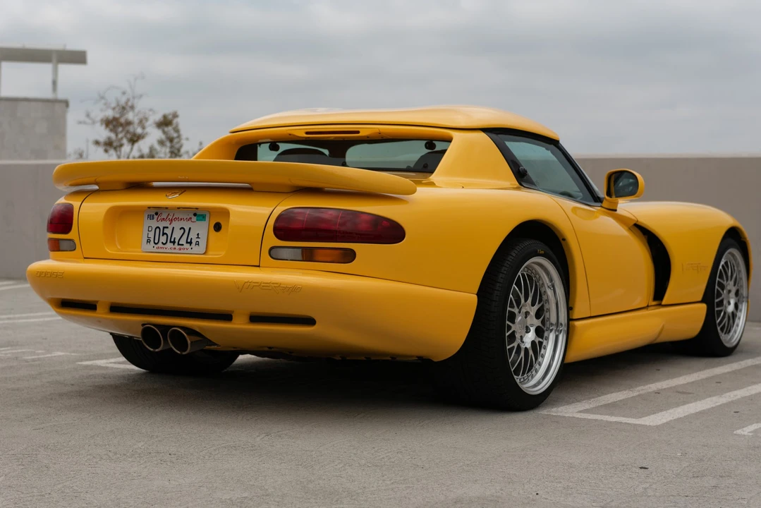 2002 Dodge Viper 2nd Gen - Image 25 of 31