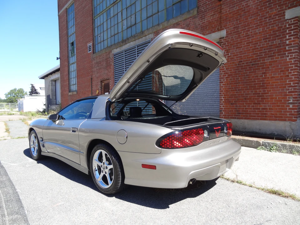 2002 Pontiac Firebird Trans Am 4th Gen - Image 29 of 31