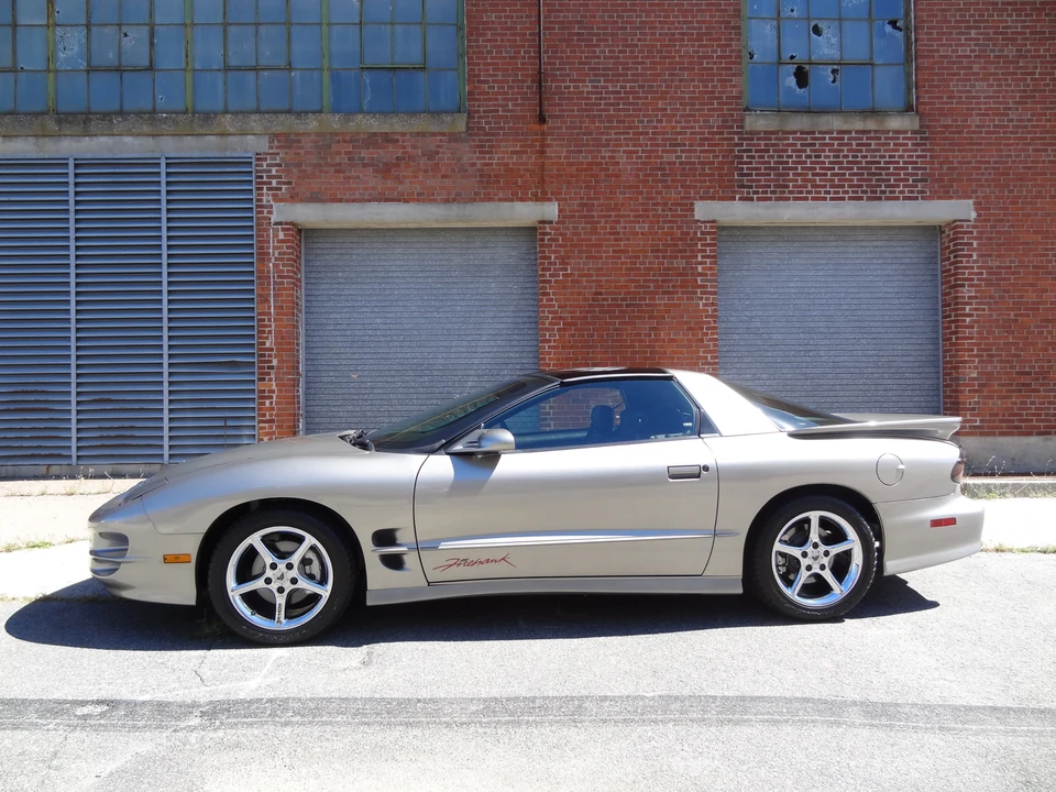 2002 Pontiac Firebird Trans Am 4th Gen - Image 16 of 31