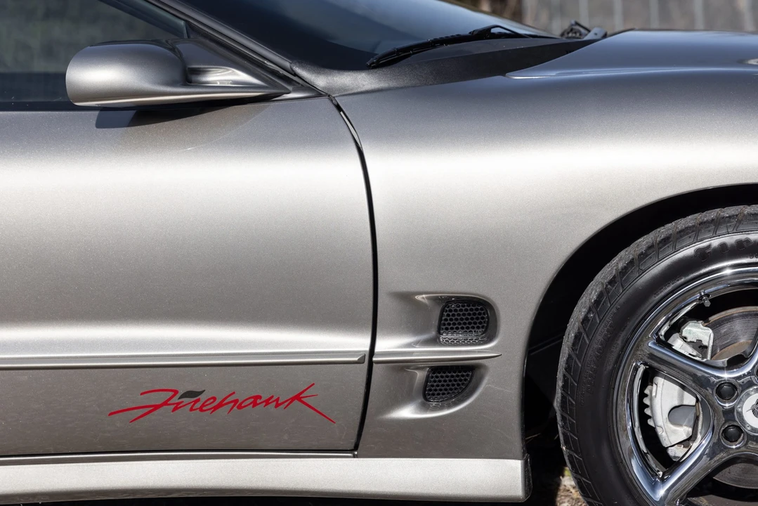 2002 Pontiac Firebird Trans Am 4th Gen - Image 16 of 31