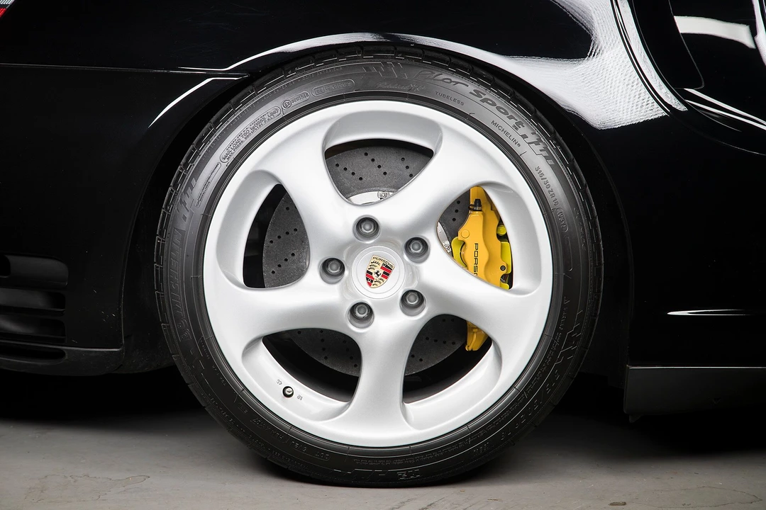 2002 Porsche 996 GT2 - Image 11 of 31