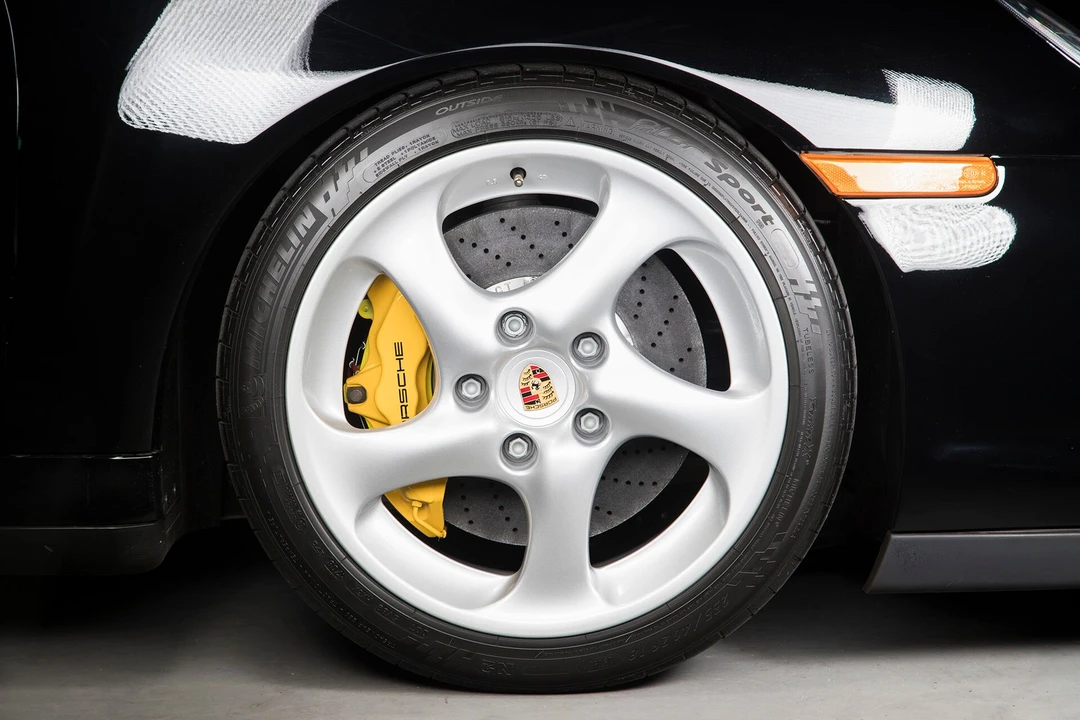 2002 Porsche 996 GT2 - Image 10 of 31