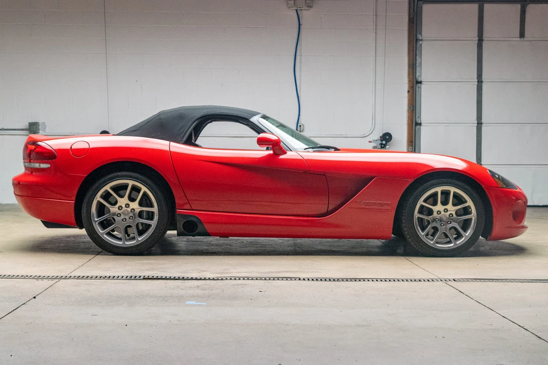 2003 Dodge Viper 3rd Gen - Image 6 of 31