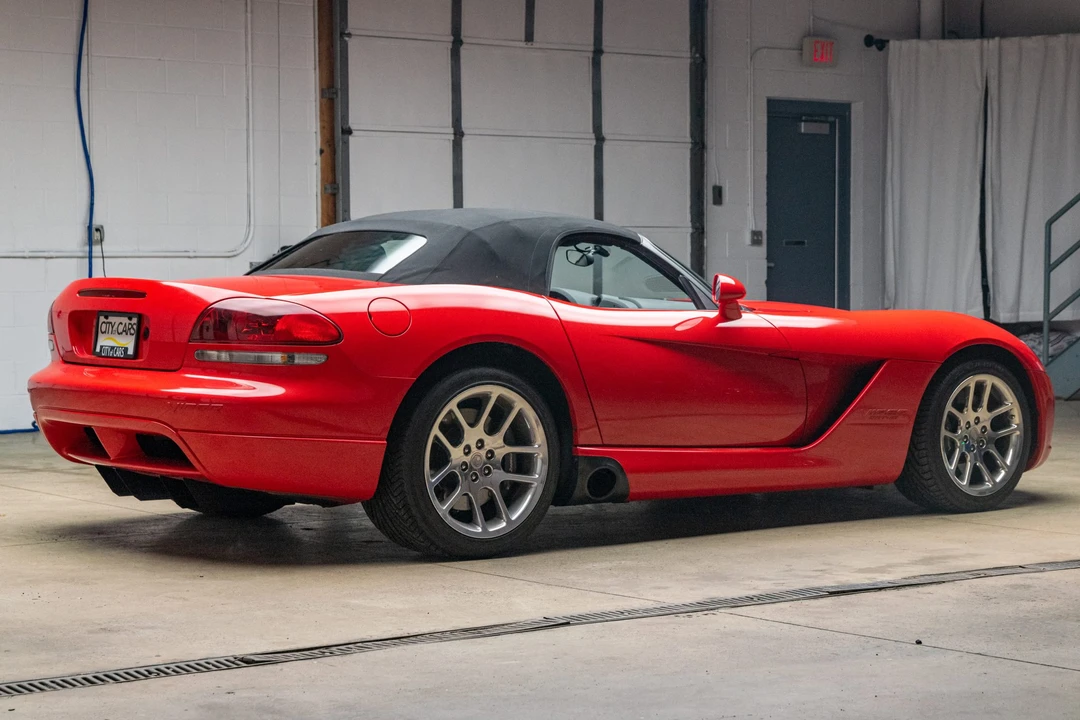 2003 Dodge Viper 3rd Gen - Image 5 of 31