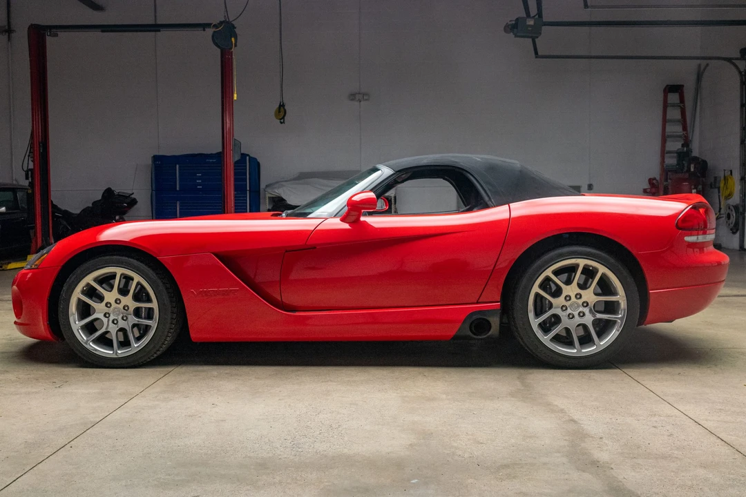 2003 Dodge Viper 3rd Gen - Image 3 of 31