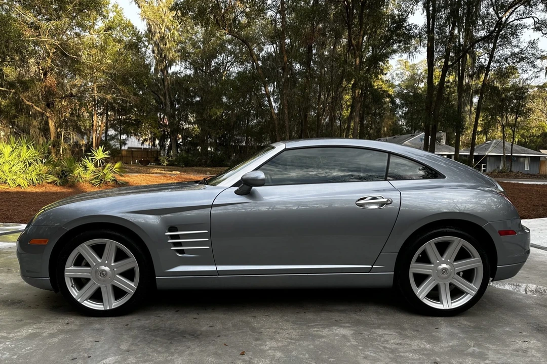 2004 Chrysler Crossfire - Image 11 of 31