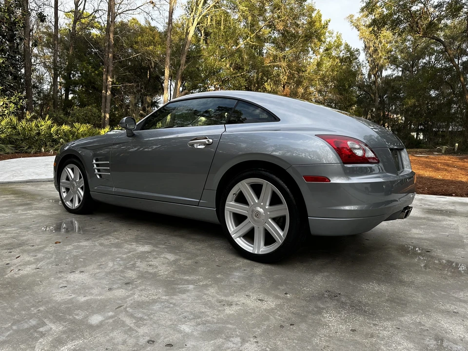 2004 Chrysler Crossfire - Image 10 of 31
