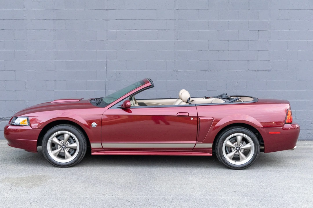 2004 Ford SN95 Mustang - Image 8 of 31