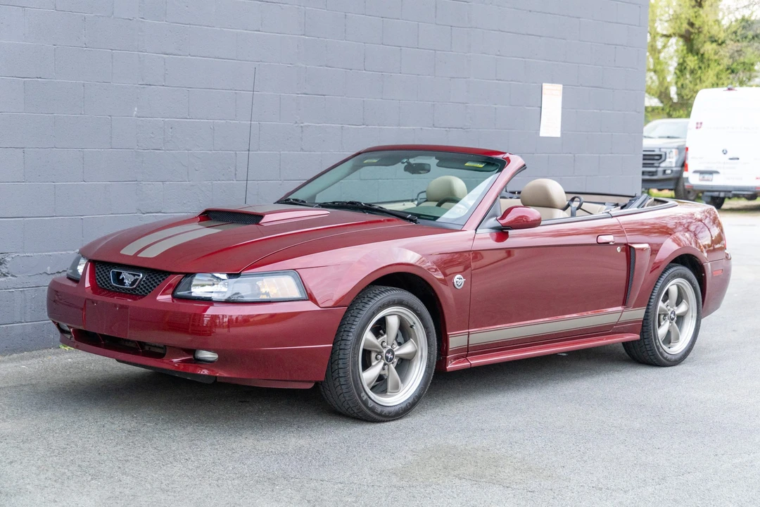 2004 Ford SN95 Mustang - Image 6 of 31