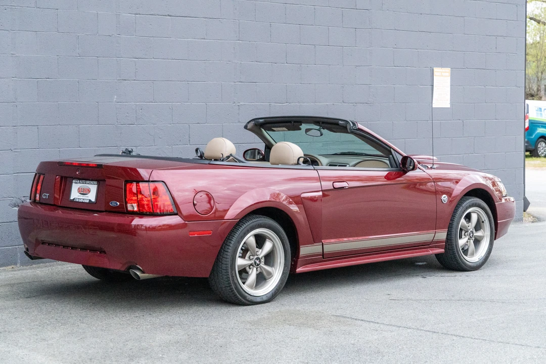 2004 Ford SN95 Mustang - Image 16 of 31