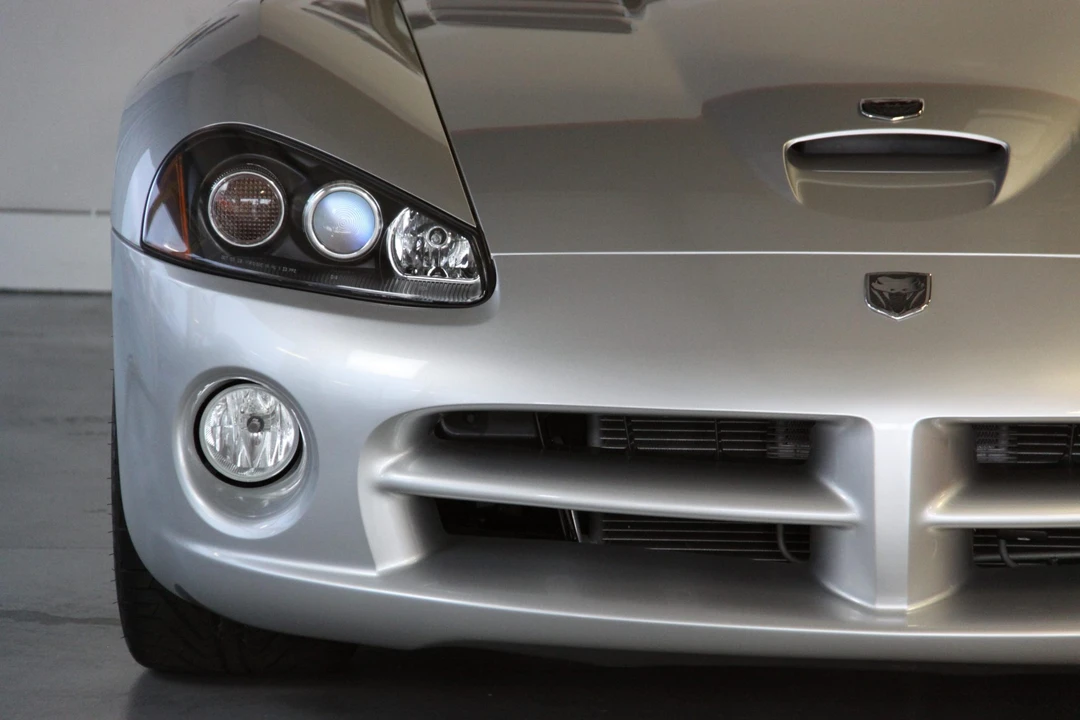2005 Dodge Viper 3rd Gen - Image 10 of 31