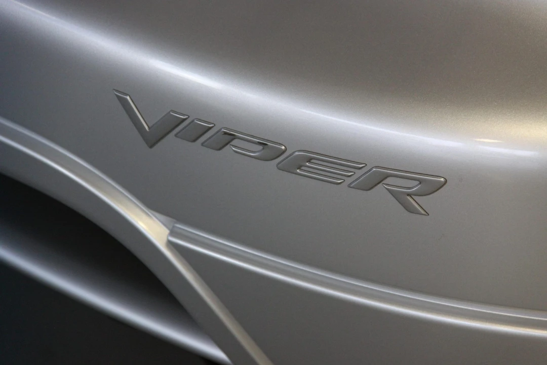 2005 Dodge Viper 3rd Gen - Image 29 of 31
