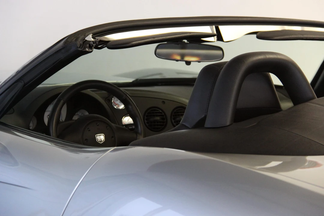2005 Dodge Viper 3rd Gen - Image 26 of 31