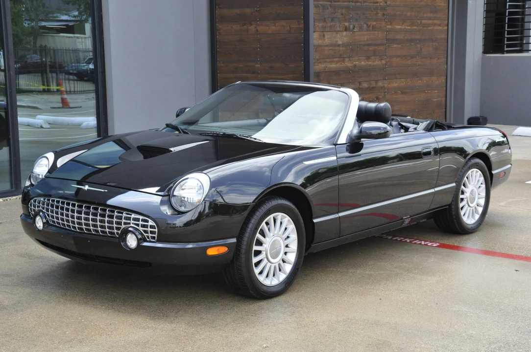 2005 Ford Thunderbird 11th Gen - Image 15 of 31