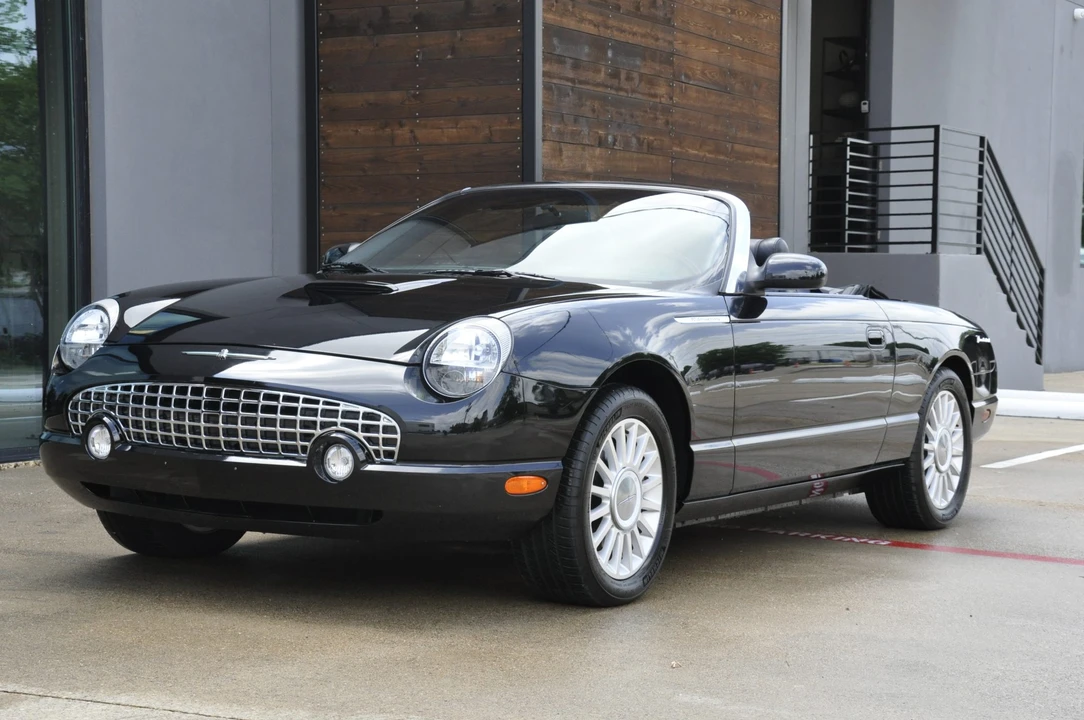 2005 Ford Thunderbird 11th Gen - Image 13 of 31