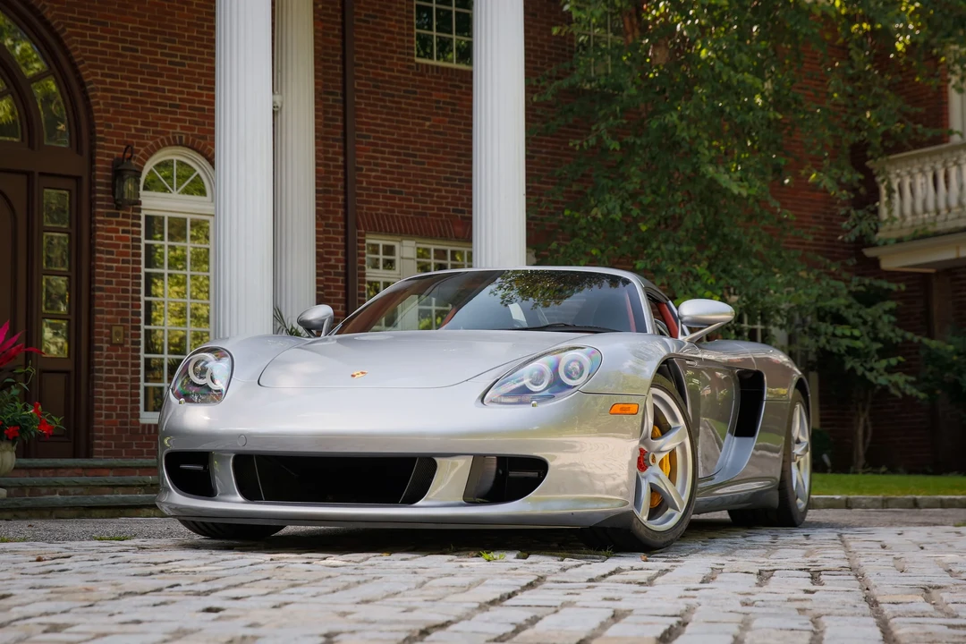 2005 Porsche Carrera GT - Image 2 of 6