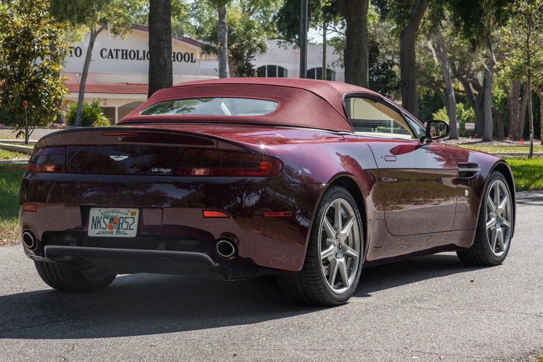 2007 Aston Martin V8 Vantage (2006-2017) - Image 16 of 31