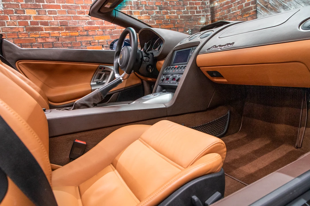 2008 Lamborghini Gallardo - Image 28 of 31