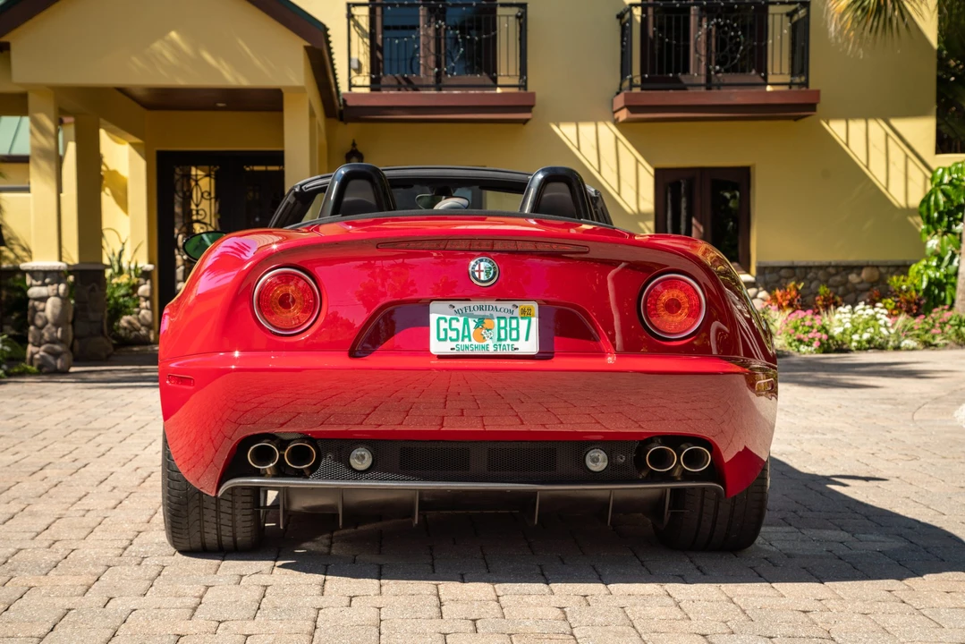 2009 Alfa Romeo 8C Competizione - Image 5 of 31