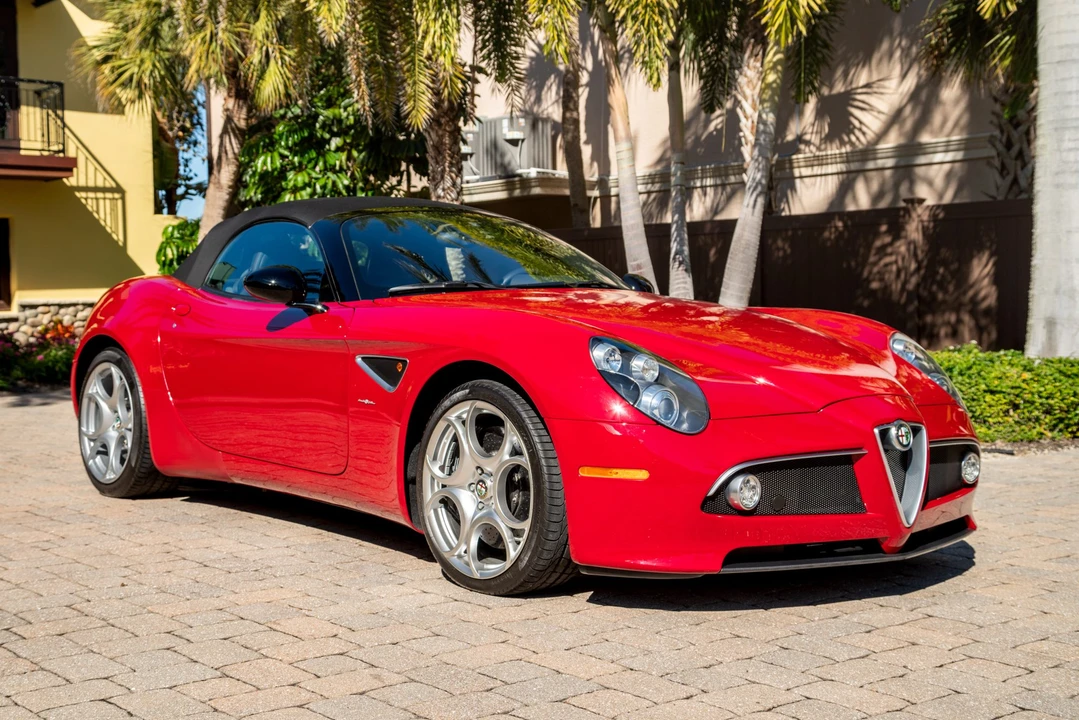 2009 Alfa Romeo 8C Competizione - Image 19 of 31