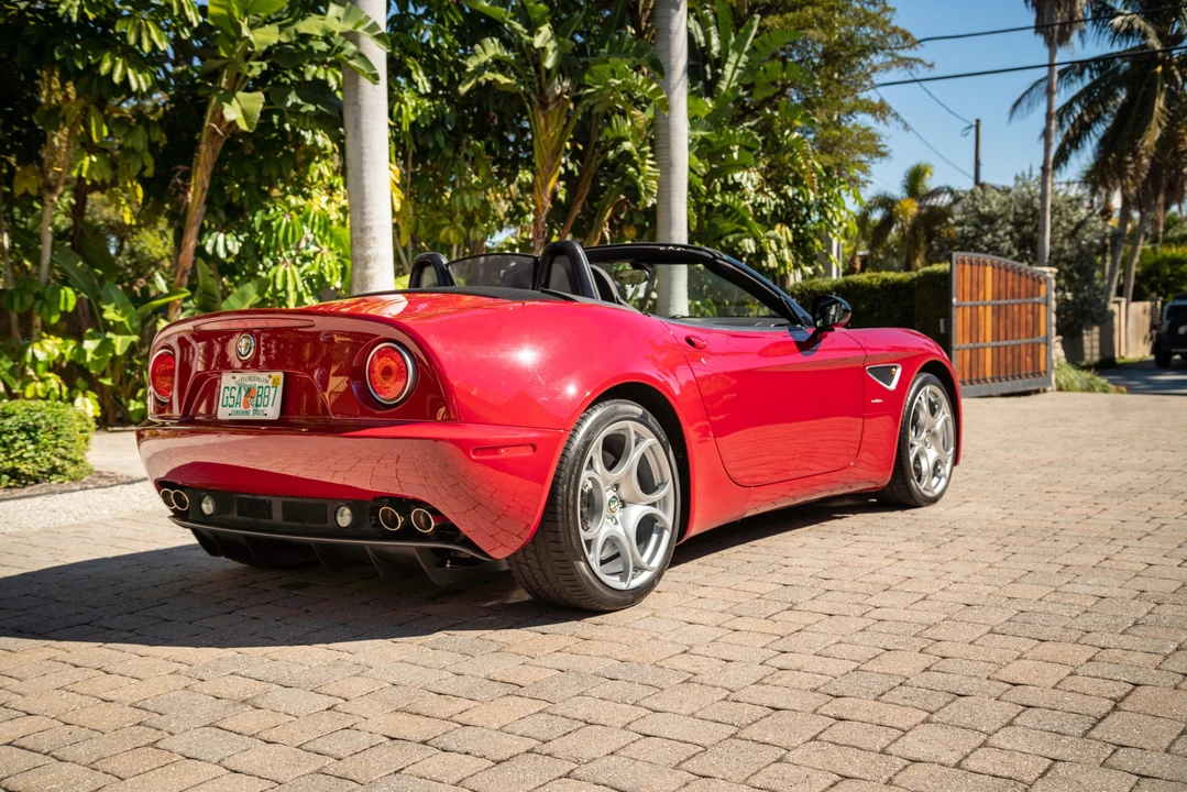 2009 Alfa Romeo 8C Competizione - Image 6 of 31
