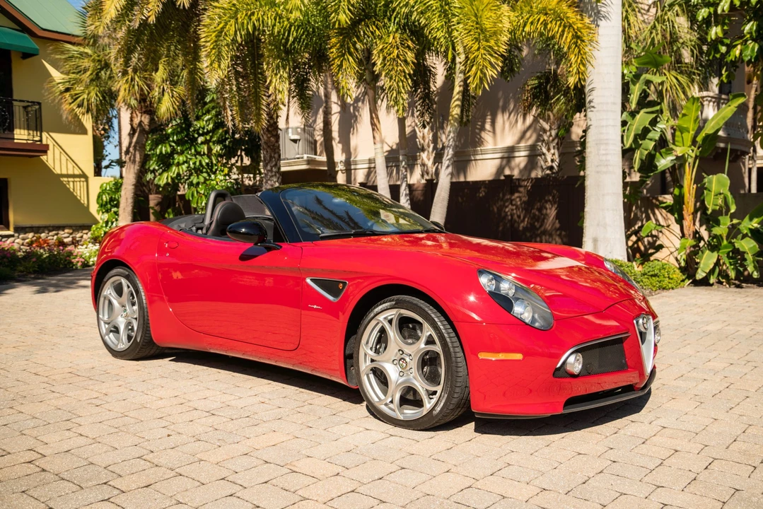 2009 Alfa Romeo 8C Competizione - Image 8 of 31