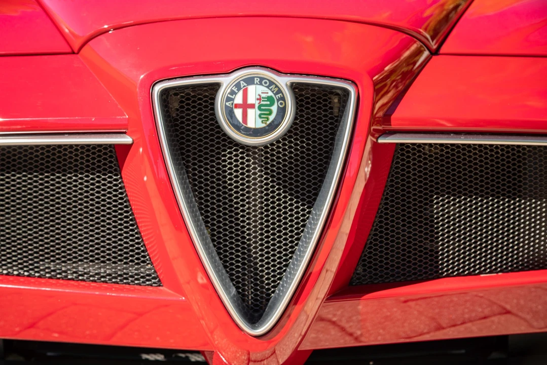 2009 Alfa Romeo 8C Competizione - Image 27 of 31