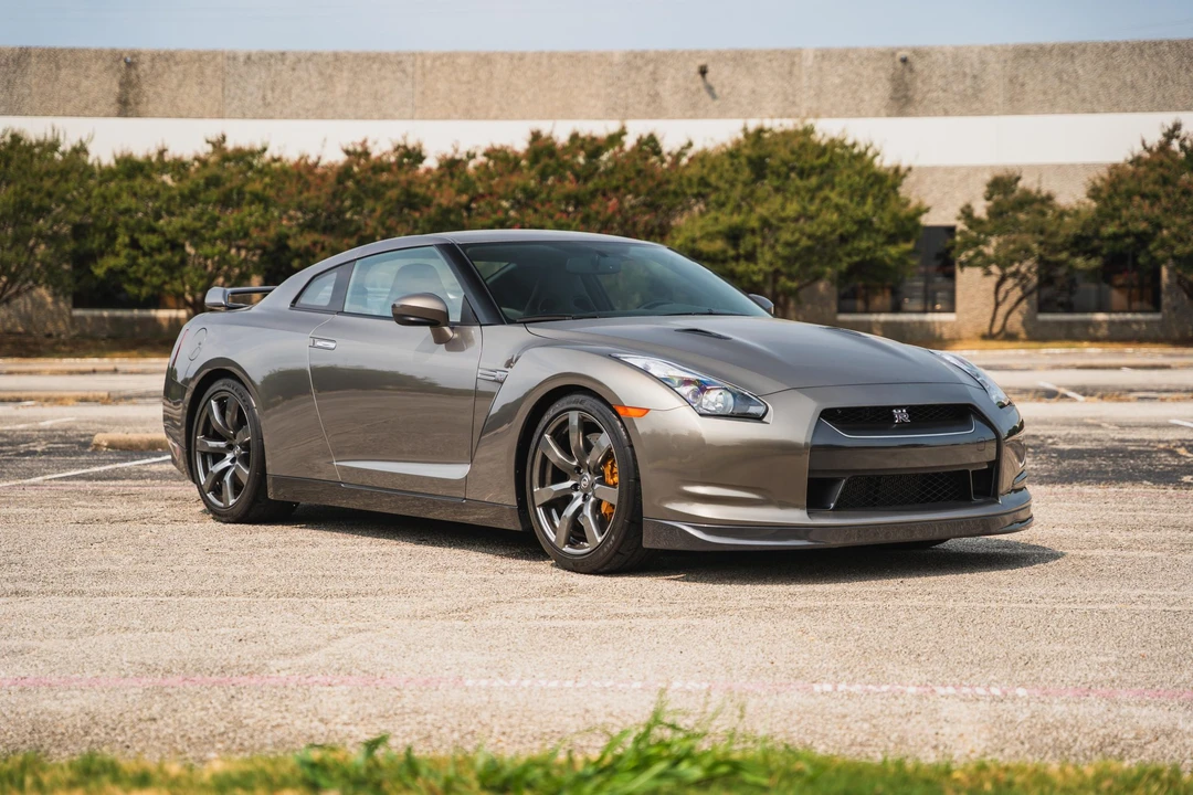 2009 Nissan R35 GT-R Premium - Image 2 of 31
