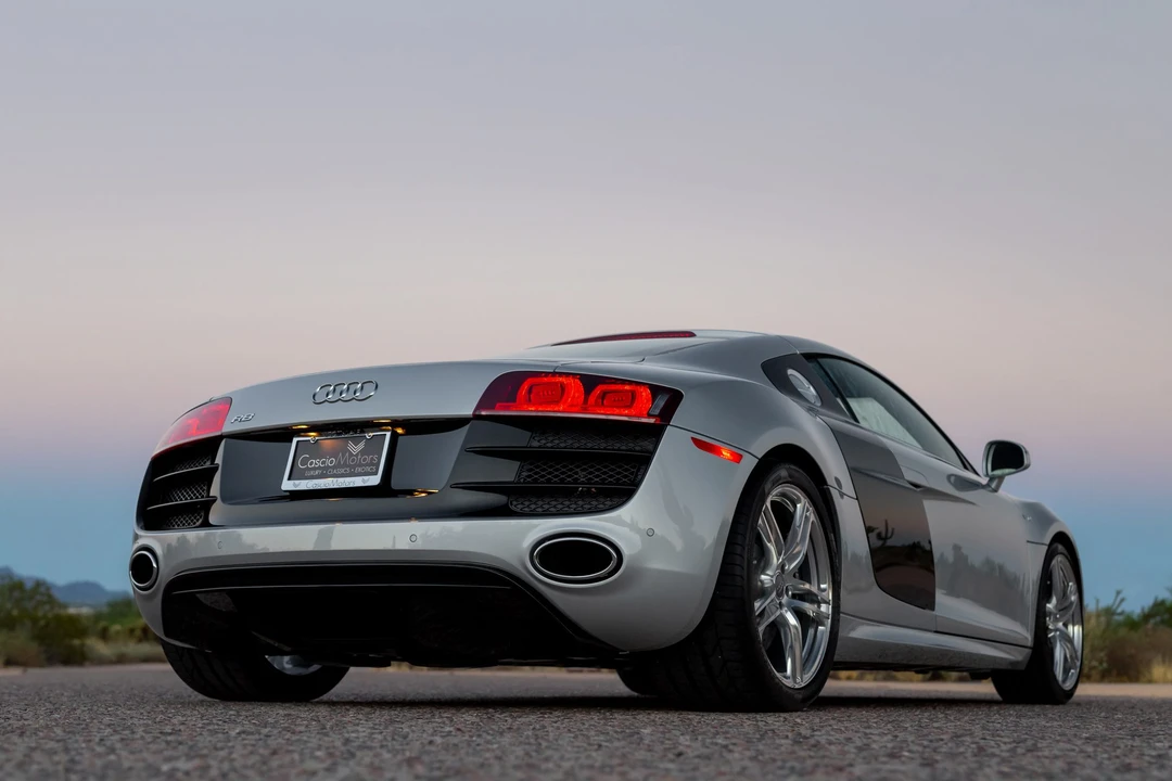 2010 Audi 42 R8 - Image 16 of 31