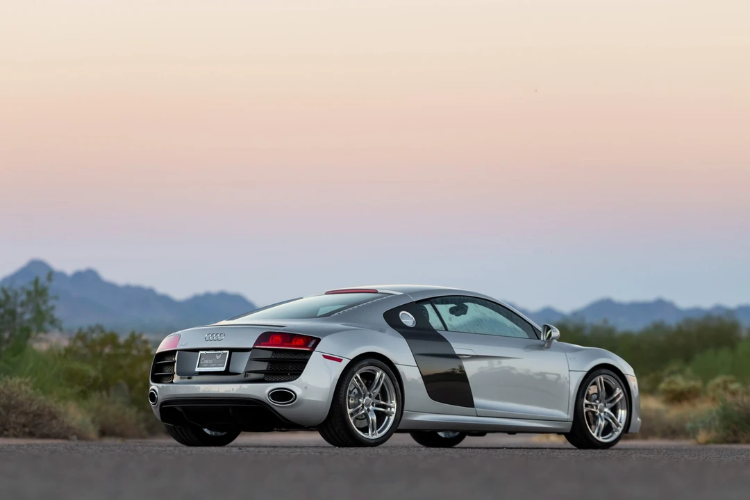 2010 Audi 42 R8 - Image 20 of 31