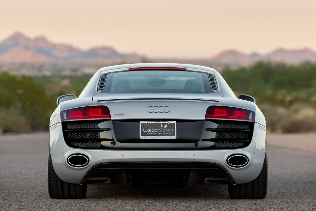 2010 Audi 42 R8 - Image 14 of 31