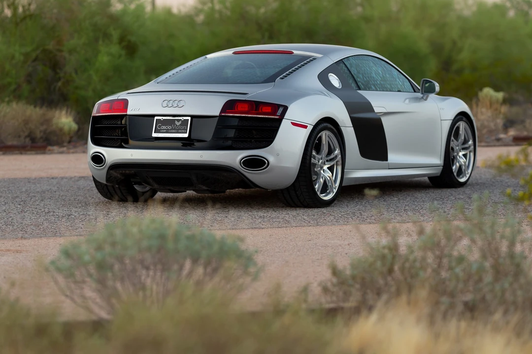 2010 Audi 42 R8 - Image 18 of 31