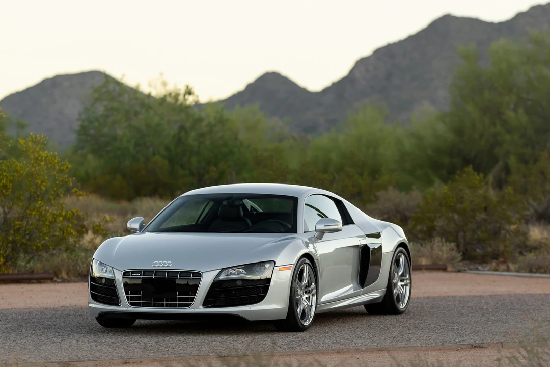 2010 Audi 42 R8 - Image 4 of 31