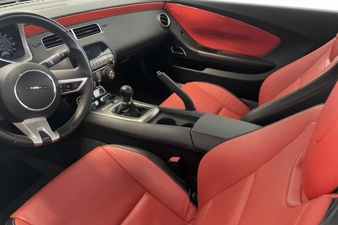 2010 Chevrolet Camaro SS 5th Gen - Image 4 of 9