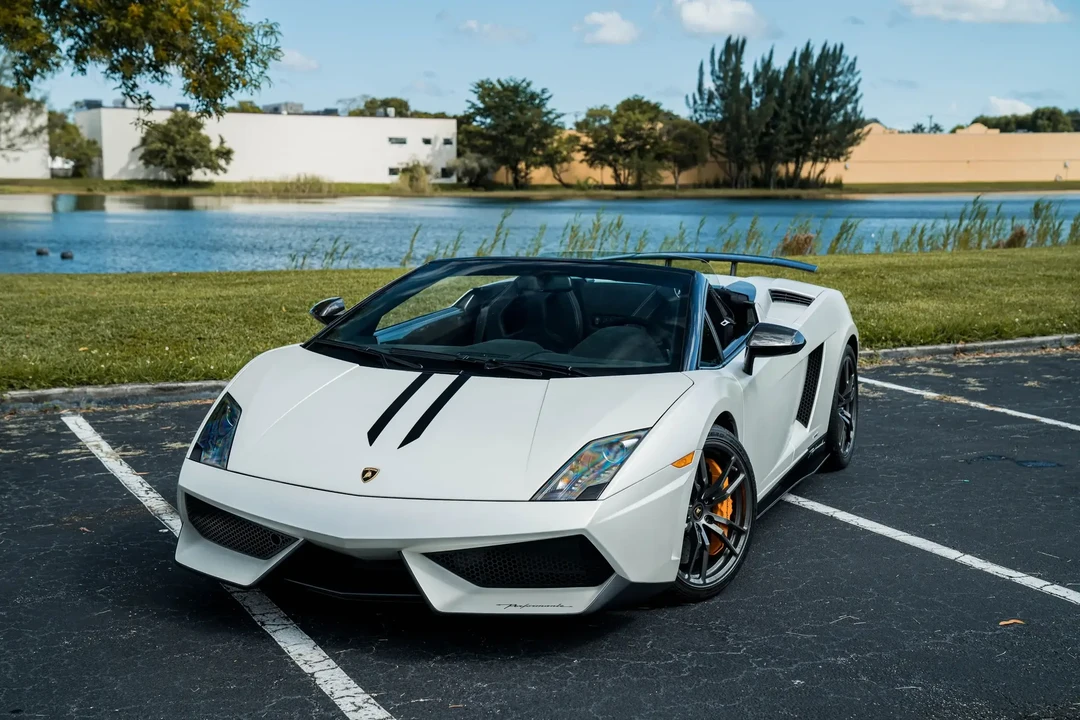 2012 Lamborghini Gallardo LP570-4 Spyder Performante - Image 3 of 6