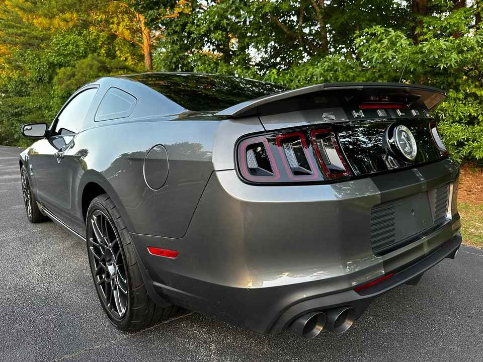 2013 Ford S197 II Shelby Mustang GT500 - Image 18 of 31