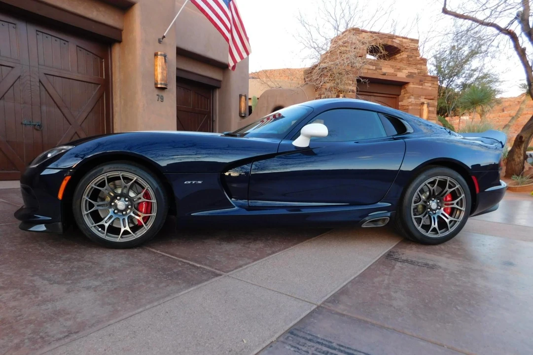 2014 Dodge Viper 5th Gen - Image 4 of 31