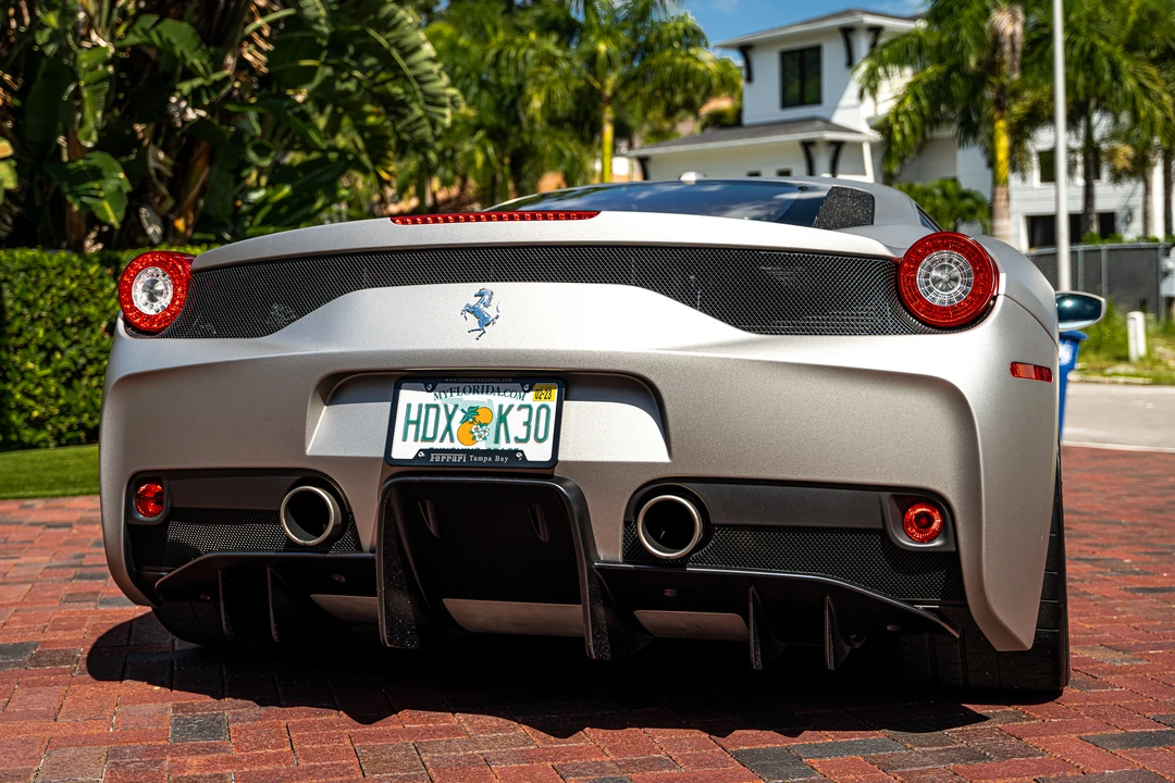 2015 Ferrari 458 Speciale - Image 24 of 31