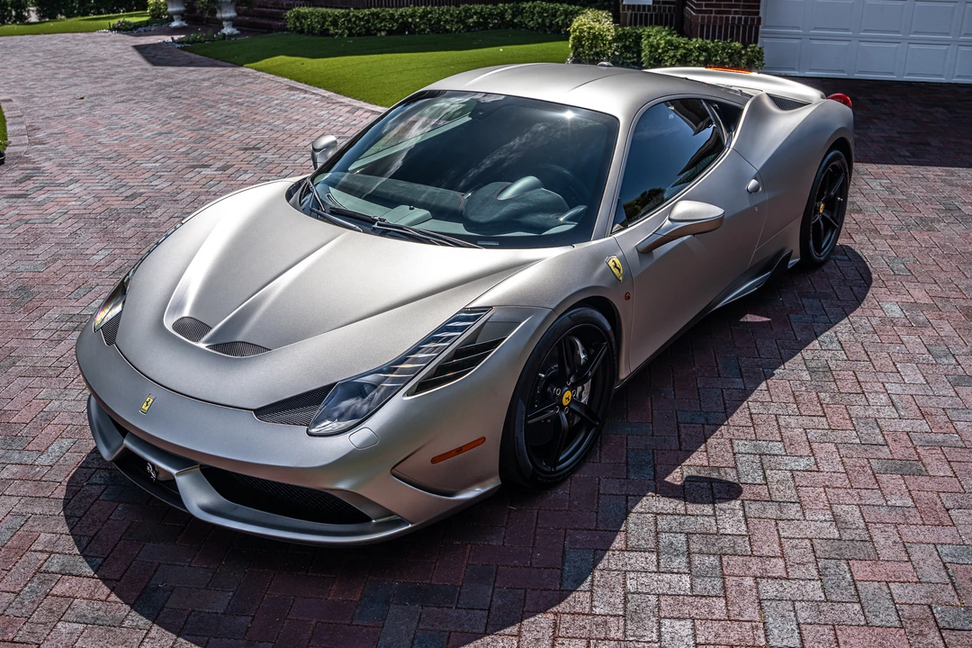 2015 Ferrari 458 Speciale - Image 16 of 31